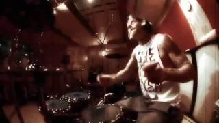 Travis Barker - Forever (Remix) (Ft. Drake, Kanye West, Lil Wayne & Eminem) (Live Video)