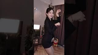 蓝莓 2024 03 23 14 54 30 直播性感舞蹈片段 Dynamic Live Dance Performance Stream  1713718023199