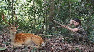 wild deer trapping skills, catching stream fish for cooking, survival alone