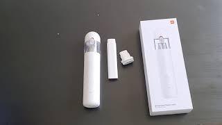 Портативный пылесос Xiaomi Mi Vacuum Cleaner mini в деле