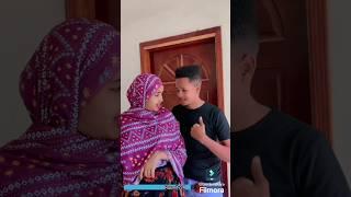 Tiktoksomali #wararkiiugudambeeyey #duet #tiktok #army #mogdisho #ceerigaabo #hargaisa