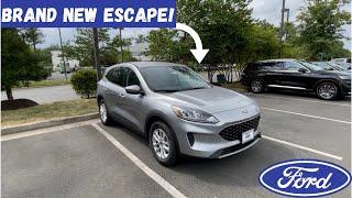 2021 Ford Escape SE | Full Tour, Startup and Walkaround!