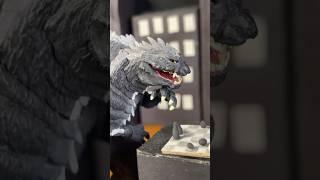 Godzilla ultima vs Showa Godzilla in a chess game #godzillaactionfigures #comedy #aladdin