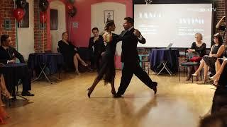 Себастьян Арсе и Эсмер Омерова, 1-2, Танго спектакль «Tango Intimo» Milonga Pof Pof 20.11.2019