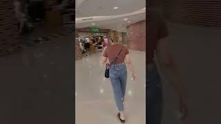 STORY WA Mentahan Halu jalan jalan Sama cewek cantik. Buat prank temen.