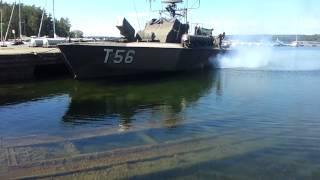 Swedish Torpedo boat from the 50s starting her 3X1650Hp diesels. Massive sound;)