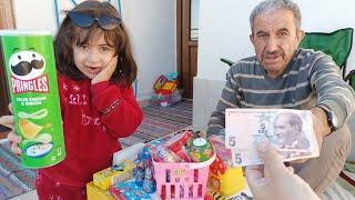 Esma ve Pepe Huysuz Bakkalcı Amcadan Abur cubur Alışverişi -  Yapıyorنواف يتحكم في لانا وماتقول لا !
