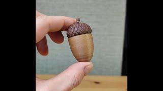 Magic Acorn Needlecase