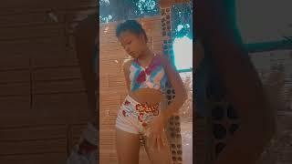 novinha dançando 