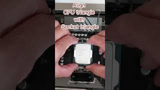 Gigabyte Z690M & 13600KF installation demo #shorts