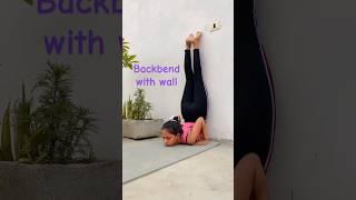 Backbend #yoga #yogashorts #fitness #yogateacher #yogagirl #shorts #balance #backbend