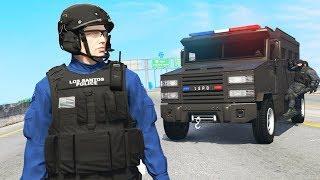 Playing as a HEAVY Police Officer in GTA 5!
