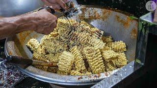 The Best Way To Cook Indomie Goreng | Warkop Agem Senyum Ketawa | Indonesian Street Food