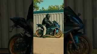 Test Riding The 2023 Yamaha R7 in Lagos Nigeria! Subscribe To My channel for detailed review!