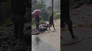 Landslide Roadblock at Henganofi (2/14)