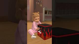 Clown in a box #shorts #thesims2 #thesims4 #sims4 #sims2