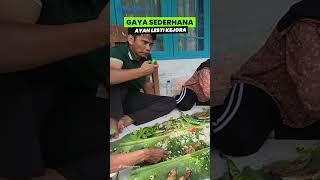 Gaya Hidup Sederhana Ayah Lesti Kejora di Kampung Halaman, Pamerkan Makan Menu Tradisional