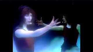 Kate Bush - Wuthering Heights (Live at Hammersmith Odeon) (The Tour Of Life 1979)