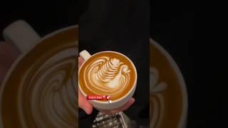 barista #coffeeart #coffee #hotcoffee #latteart #trending #shorts