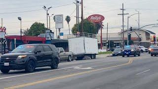 13x LAPD Unmarked SWAT Ford Explorers Vehicles Responding Code 3