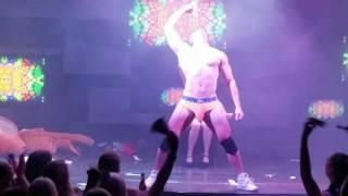 Tommy 'Gun' @ AUSSIE HEAT LAS VEGAS - talented male strip show