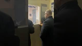 Несмотря на недопуск защитников в 51 отделе полиции, защитники добились свободы гражданина. Часть-1