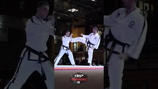 best ITF TAEKWON-DO kicking control and Leg strength!#tkd #fighting #demo