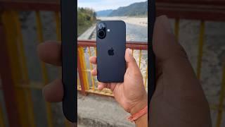 iPhone 16 Camera 0.5x vs 1x Photo