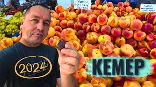 Bazar de Kemer. Que se passe-t-il au Resort ? Marché alimentaire à Kemer. Turquie 2024