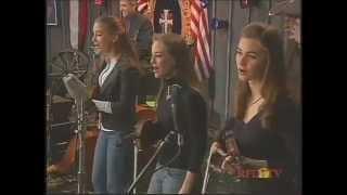 The Quebe Sisters - "It's a Sin to Tell a Lie"