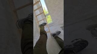 Я просто забыл закрыть окно... #малярныеработы #ремонт #юмор