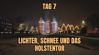 Lichter, Schnee und das Holstentor – Mein 7. Foto der Challenge!