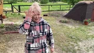 Позитив на день от Мэри. Прогулка на троих. Ласточек жалко! Кто откажется от такого предложения?