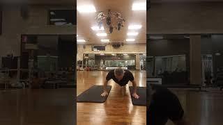 Some push ups for physical preparation for 2023 outdoor tennis season!!