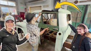 Cutting The Truck Apart To Extend It | Rachel's Cab (Part 1)