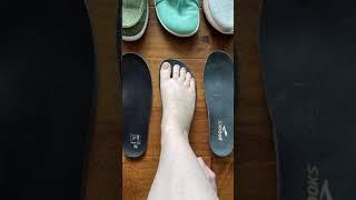 Comparing different insoles from different shoe brands #barefoot #barefootshoes