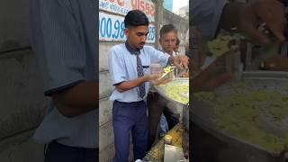 Father-Son duo selling tasty poha | #surat #bhatar #suratstreetfood |Chatora Ankit #chatoraankit