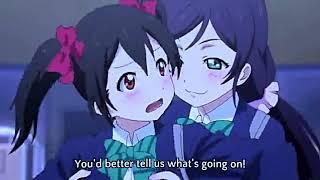 Nozomi is going to harass Nico