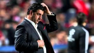 Rui Vitória para os jogadores do Benfica no fim do jogo com o União