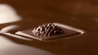 Реклама Ferrero Rocher Шоколадные плитки Созданы удивлять 2021 (RU)