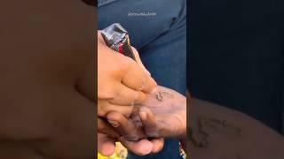 Tribal Women Applied Mehndi For The First Time