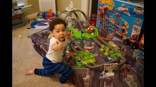 Hot Wheels  |  Mario Kart  |  Circuit Track set  |  Racing  |  Cool toys with Justin