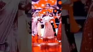 Naira cute dance bole chudiyan bole Kangana#yrkkh #shorts #