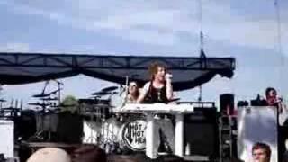 Hot Hot Heat "No, Not Now" @ Edgefest 2007