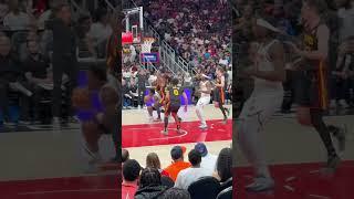 Knicks blowing out the Hawks  #livehiphopdaily #NYKnicks