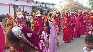श्री मद भागवत महापुराण कथा कलश यात्रा नेऊरगांव