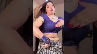 Hot aunty dance