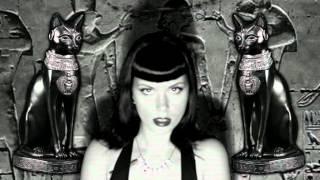 Messer chups-Insomnia of tne Mummies-tomb version