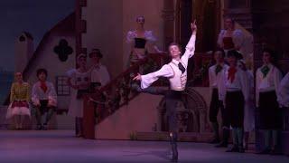 Coppélia – Franz’s Act III variation (Vadim Muntagirov; The Royal Ballet)