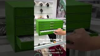 How to select the perfect loose Colombian emerald gemstone for ring or jewelry